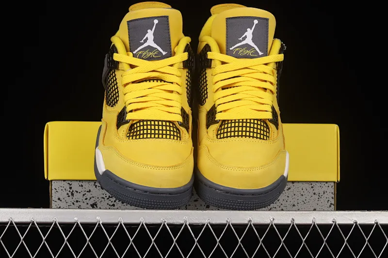 All categories Air Jordan Jordan series basketball shoes Air Jordan 4 foreign trade version Air Jordan 4 Retro "Lightning" AJ4 Joe 4 replica white and yellow electric mother CT8527-700